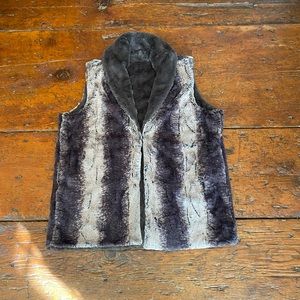 Faux fur reversible vest